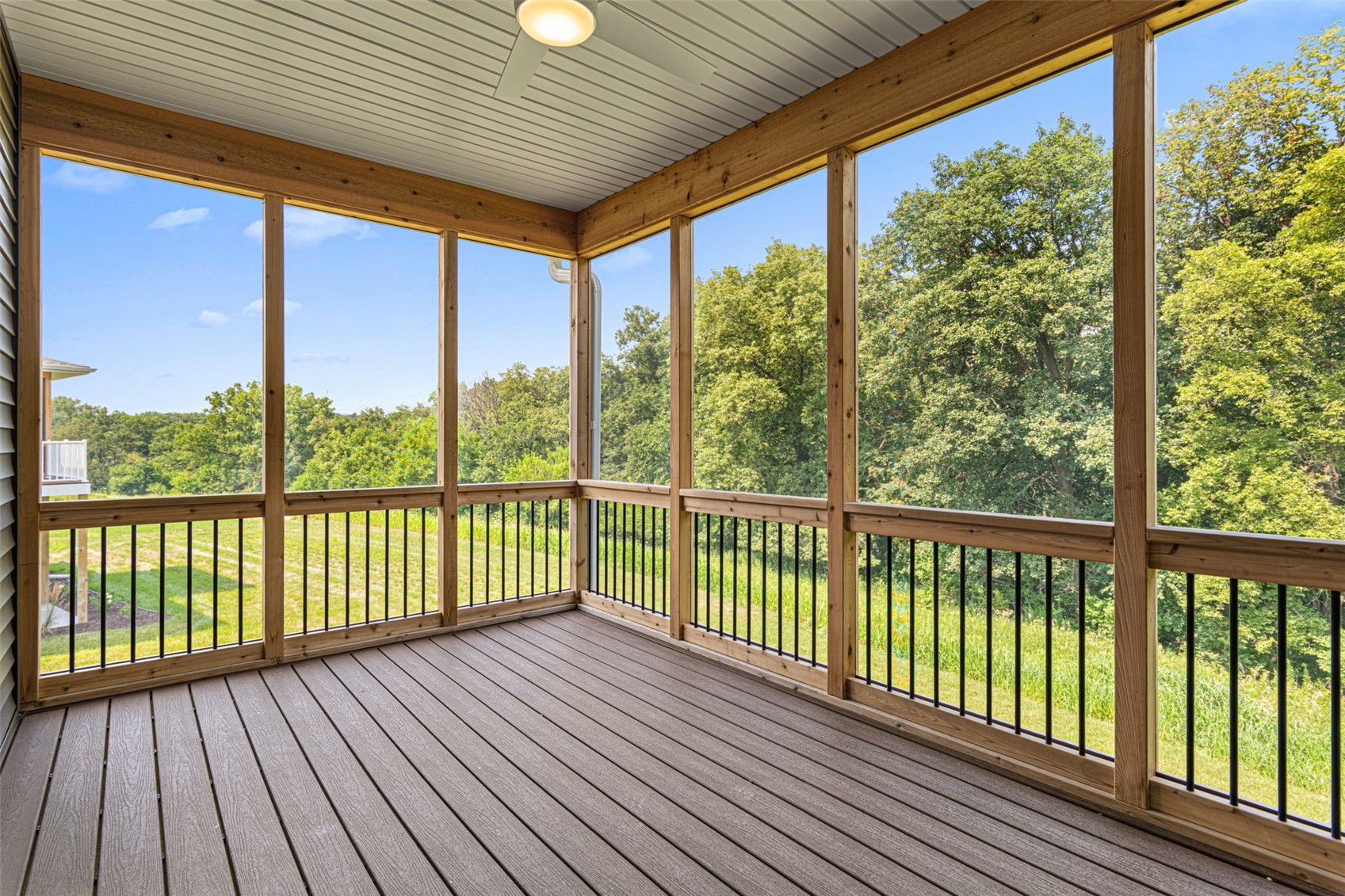 3055 Ridgeview Circle Coralville IA 52241