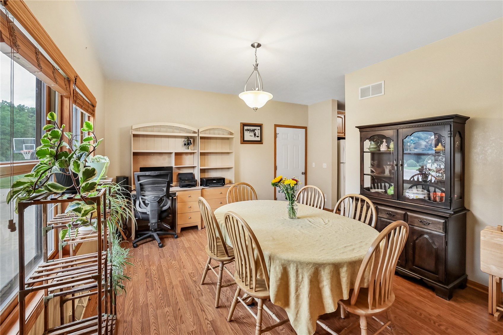 5712 22nd Avenue Drive Vinton IA 52349