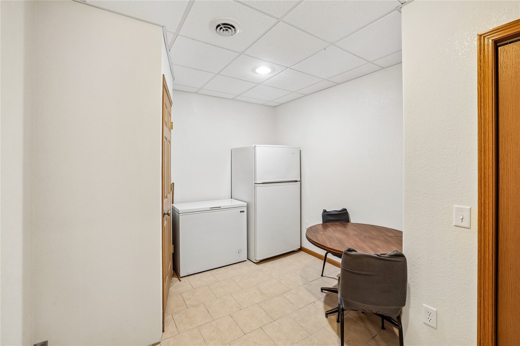 5712 22nd Avenue Drive Vinton IA 52349
