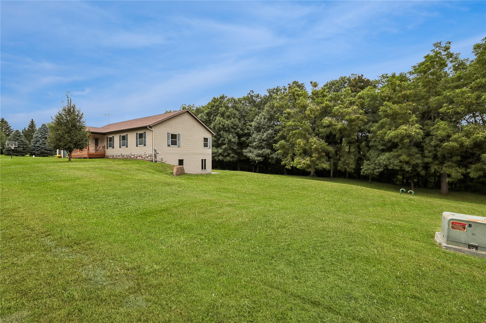 5712 22nd Avenue Drive Vinton IA 52349