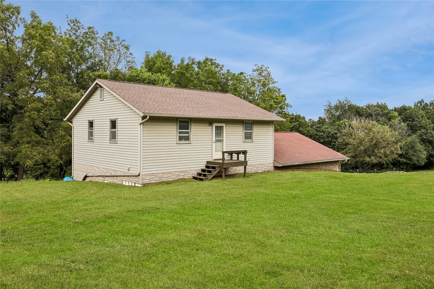 5712 22nd Avenue Drive Vinton IA 52349