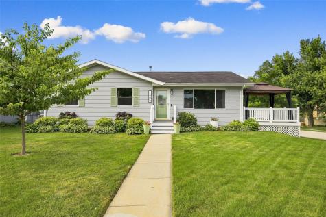 1405 Brockman Avenue Marion IA 52302