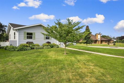 1405 Brockman Avenue Marion IA 52302