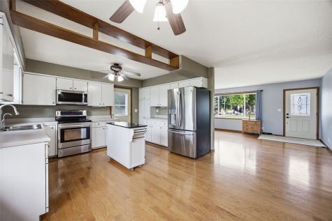 1405 Brockman Avenue Marion IA 52302