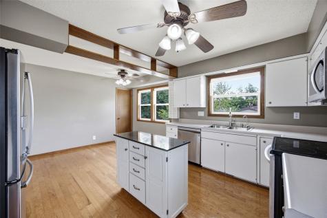 1405 Brockman Avenue Marion IA 52302