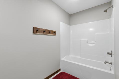 1217 Rolling Glen Drive Marion IA 52302