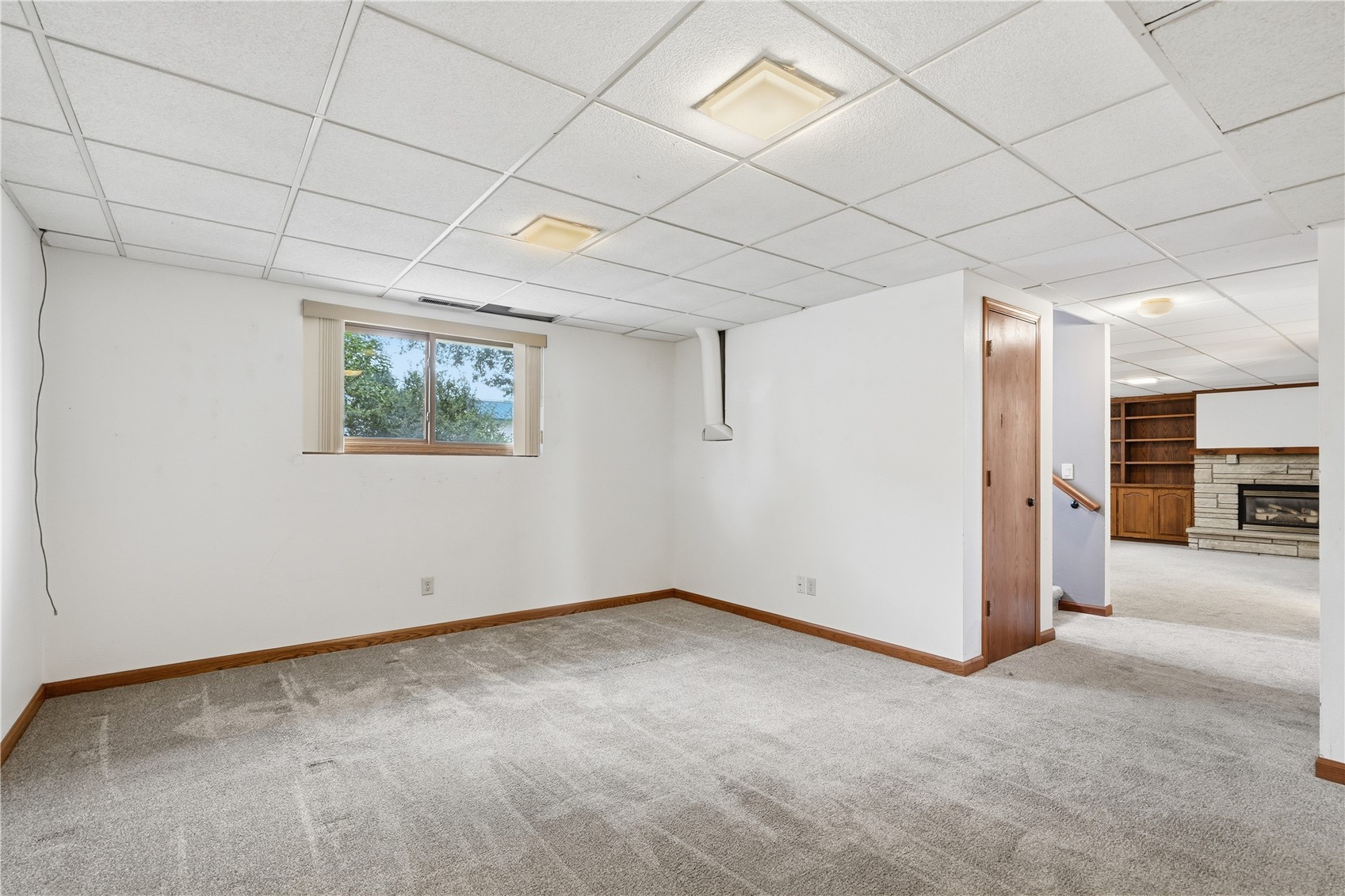 1069 Emmons Street Hiawatha IA 52233