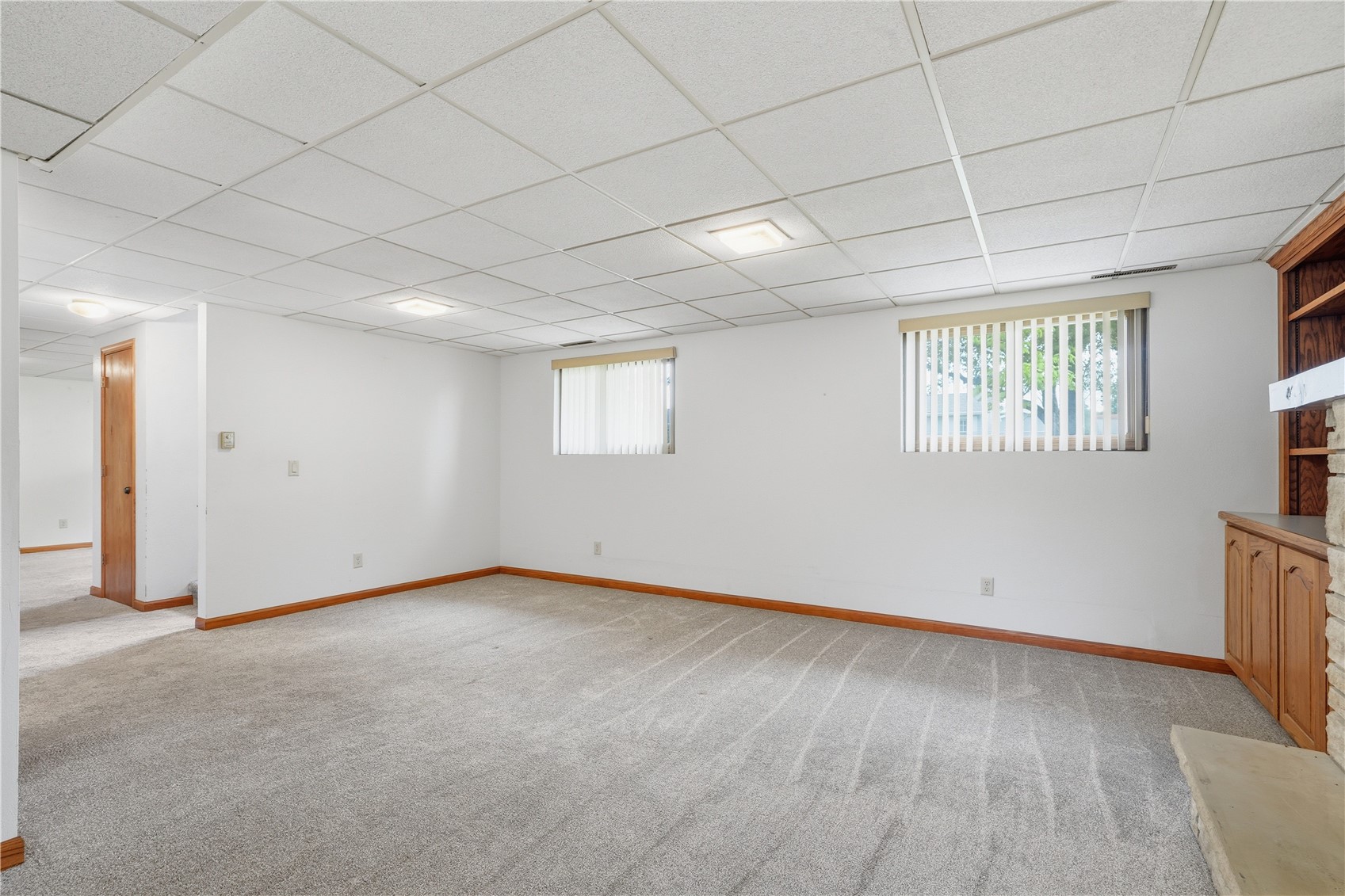 1069 Emmons Street Hiawatha IA 52233