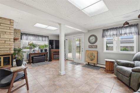 120 28th Street Marion IA 52302