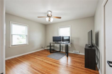 825 Staub Court NE Cedar Rapids IA 52402