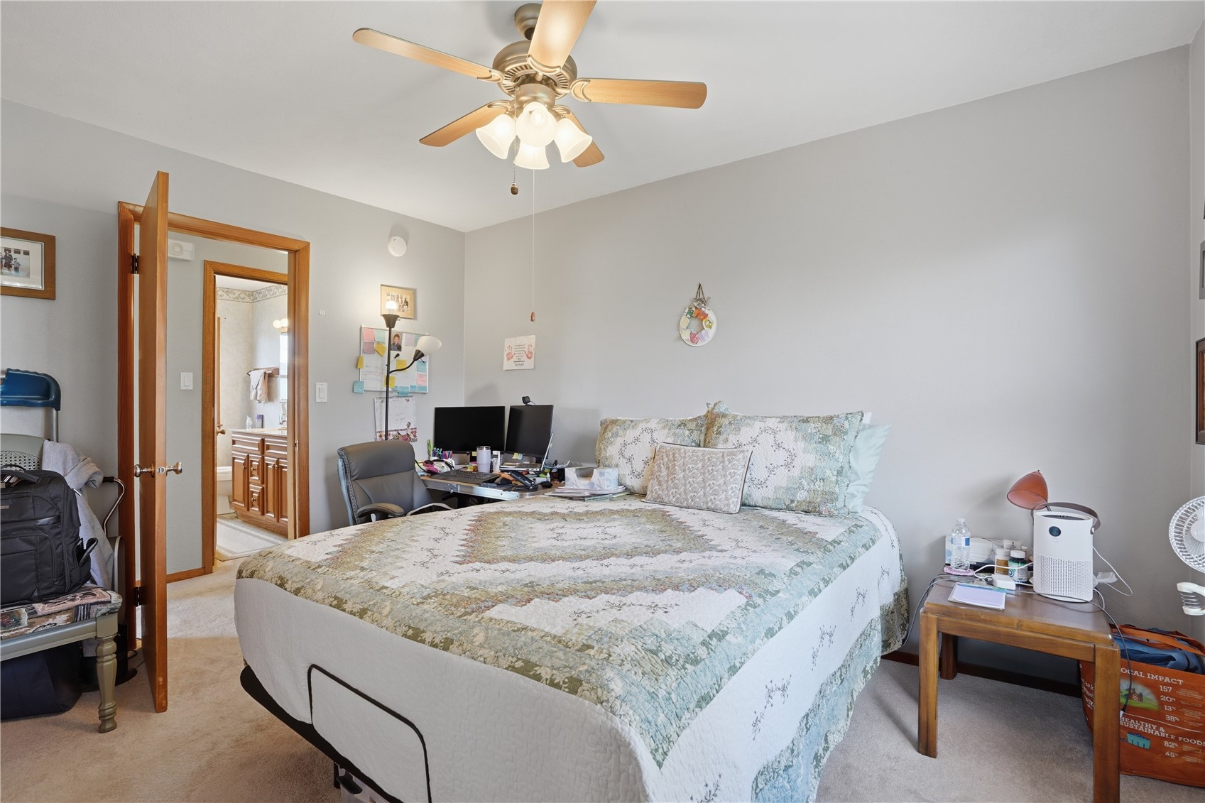 1920 Burch Avenue NW Cedar Rapids IA 52405