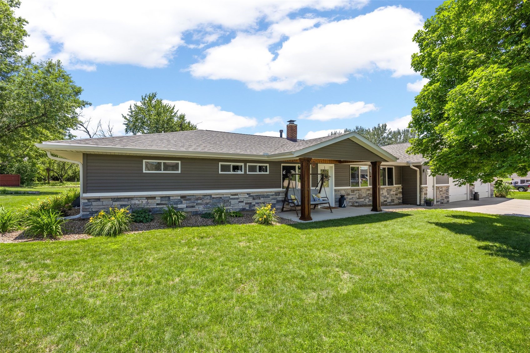 2129 Echo Hill Road Marion IA 52302