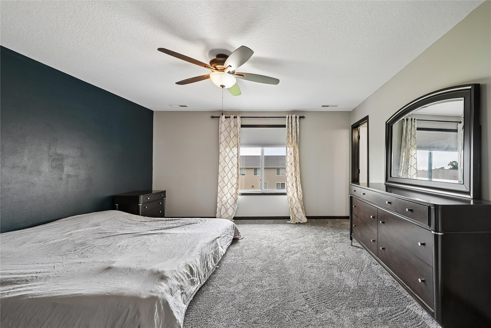 1105 Deer Run Drive NE Cedar Rapids IA 52402