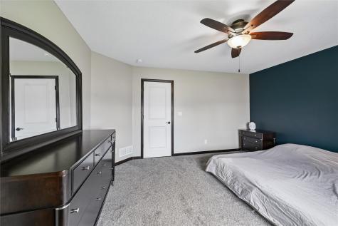 1105 Deer Run Drive NE Cedar Rapids IA 52402