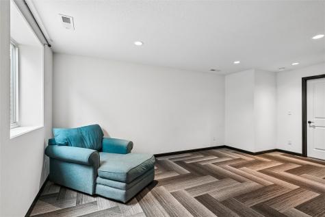 1105 Deer Run Drive NE Cedar Rapids IA 52402