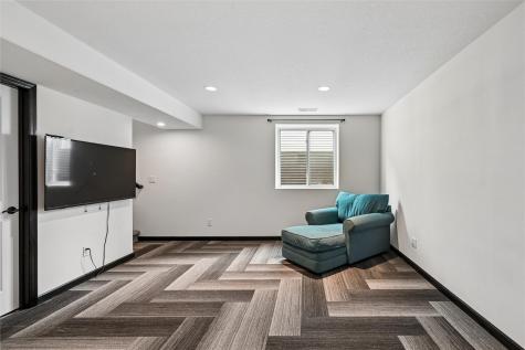 1105 Deer Run Drive NE Cedar Rapids IA 52402