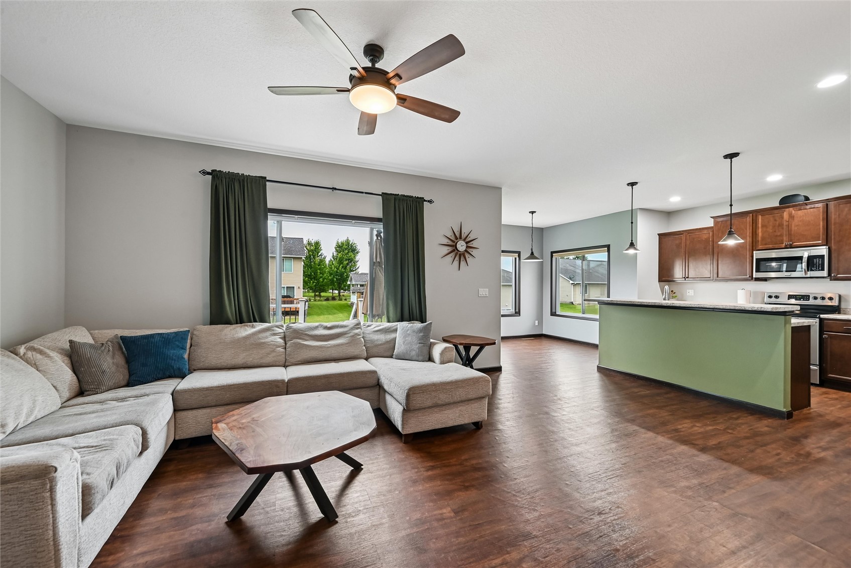 1105 Deer Run Drive NE Cedar Rapids IA 52402