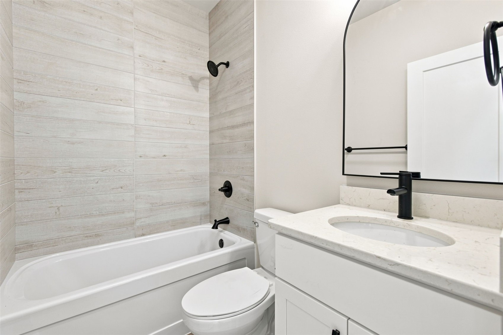 3040 Ridgeview Circle Coralville IA 52241