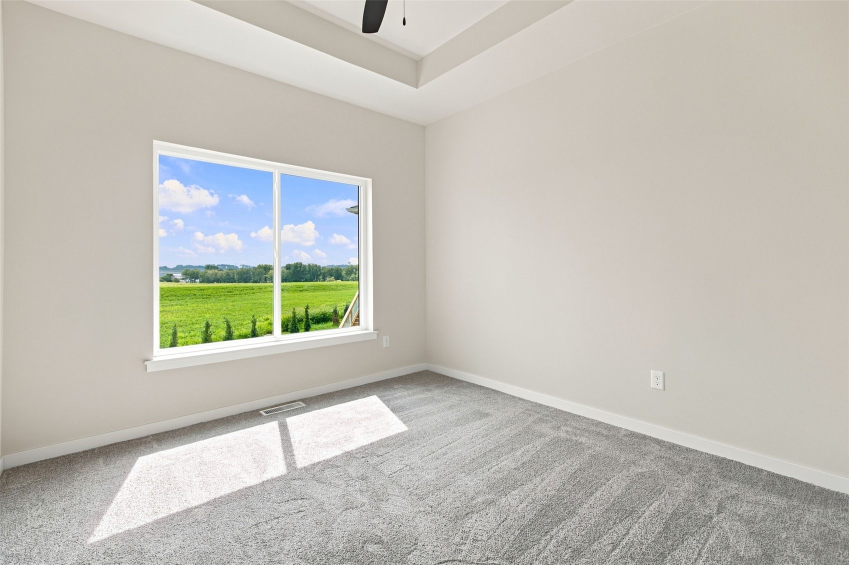3040 Ridgeview Circle Coralville IA 52241
