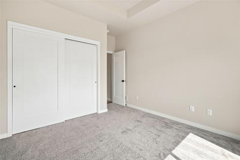 3040 Ridgeview Circle Coralville IA 52241