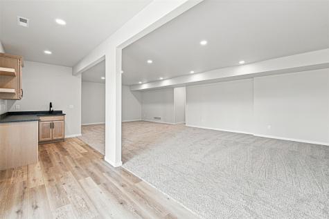 3040 Ridgeview Circle Coralville IA 52241