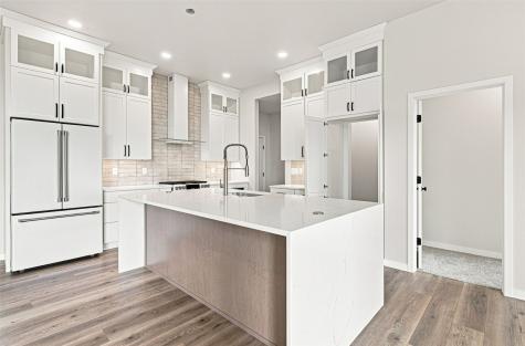 3040 Ridgeview Circle Coralville IA 52241