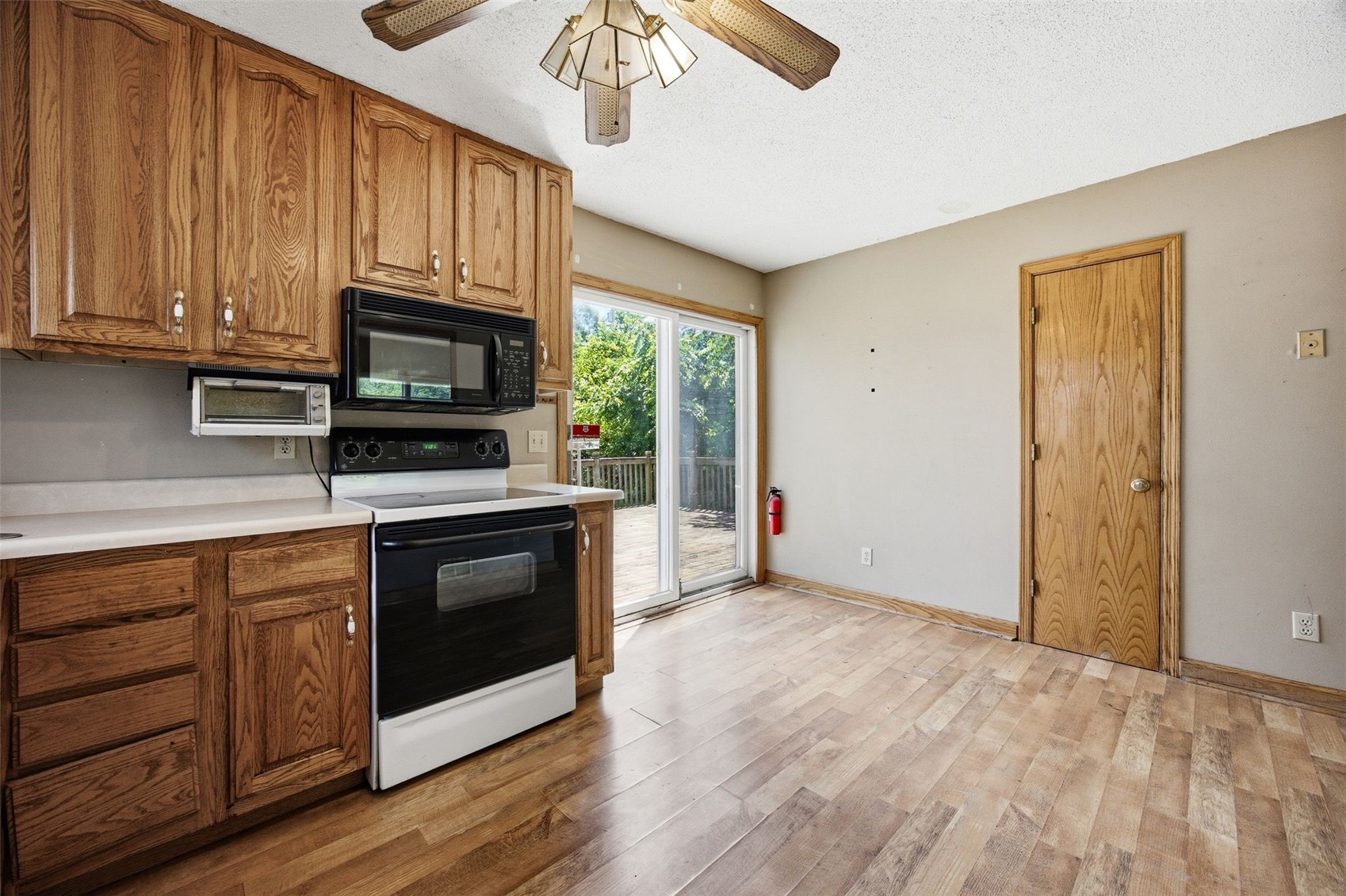 2009 3rd Street SW Cedar Rapids IA 52404