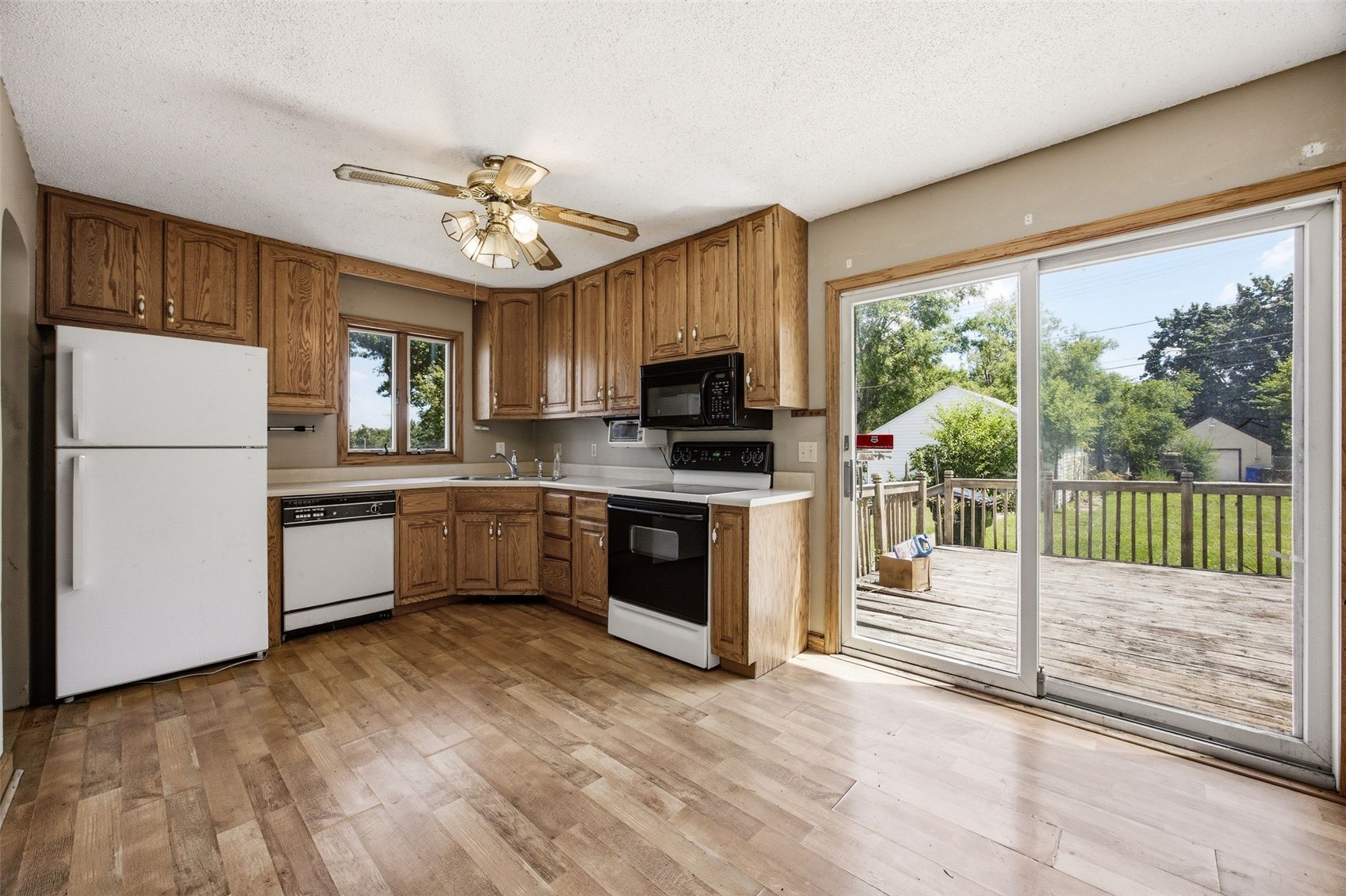 2009 3rd Street SW Cedar Rapids IA 52404