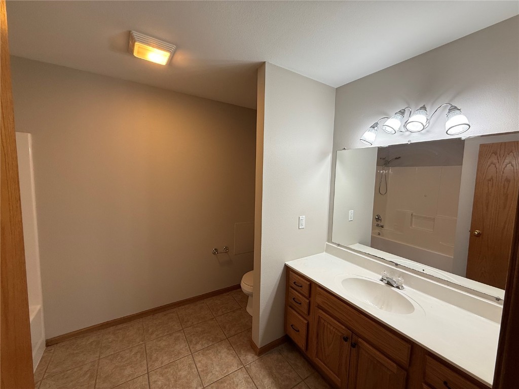 130 Bear Creek Court Palo IA 52324