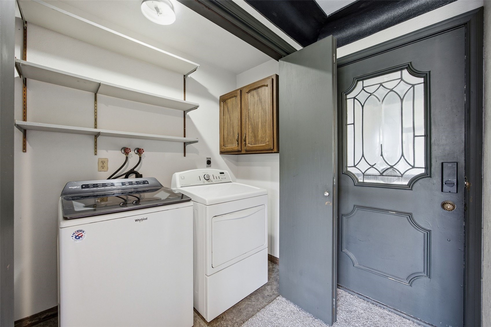 400 E Southview Road Fairfax IA 52228