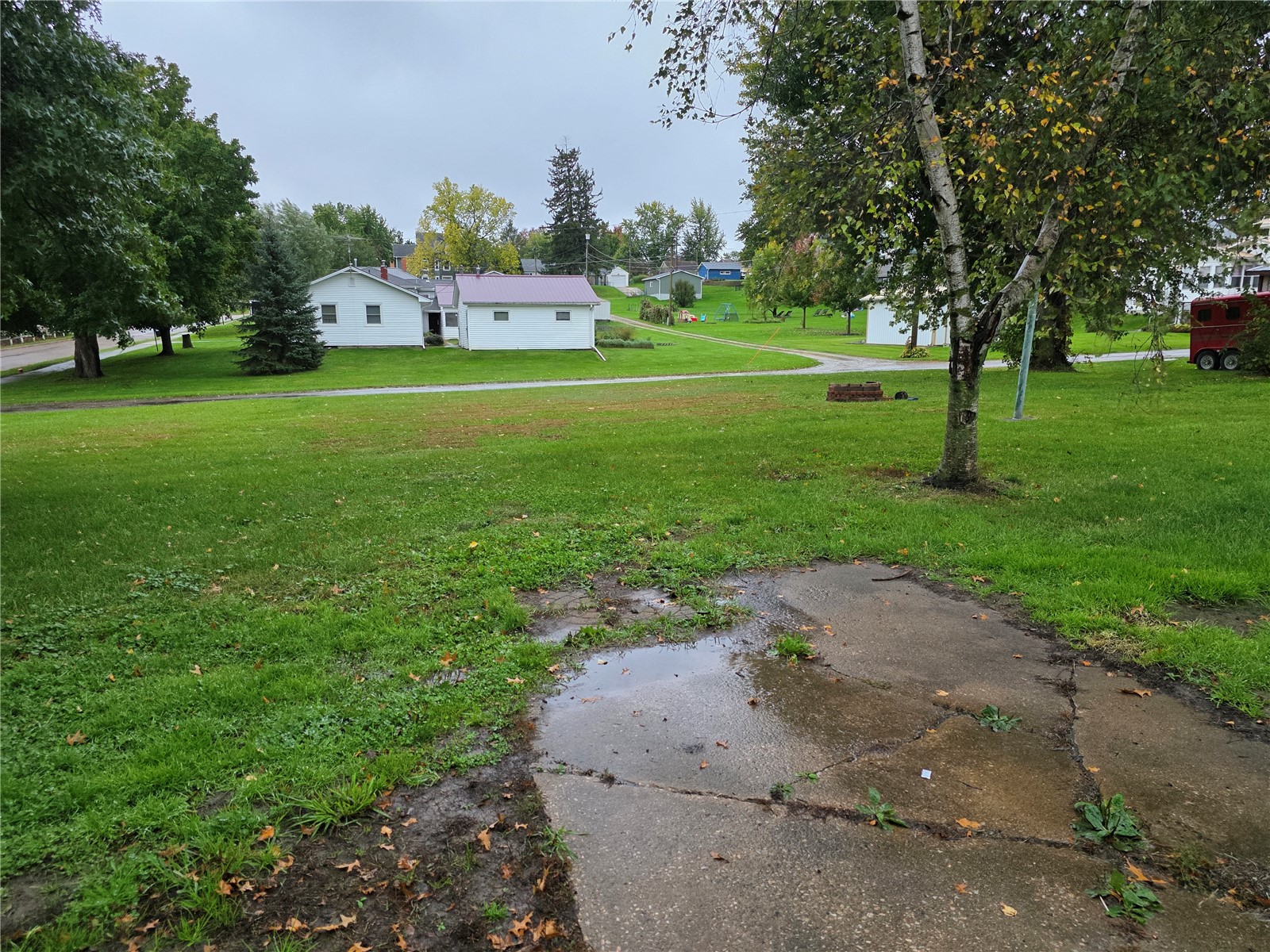 2004 11th Avenue Belle Plaine IA 52208