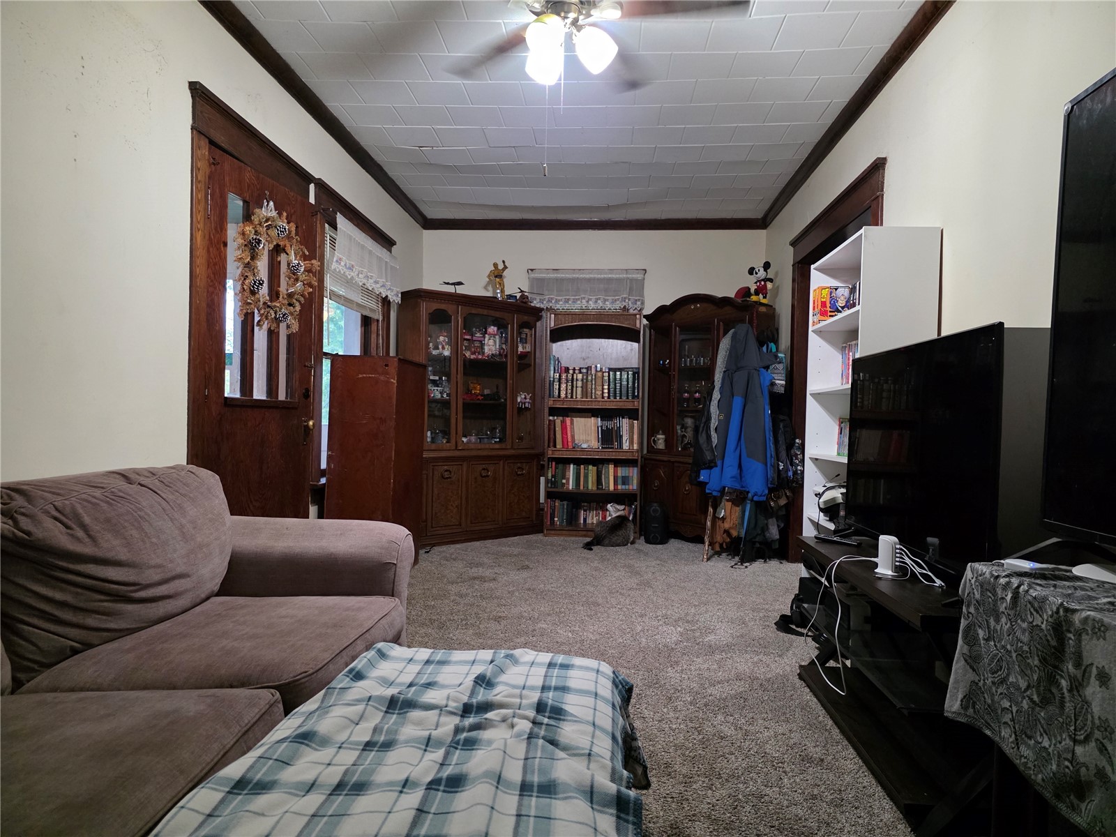 2004 11th Avenue Belle Plaine IA 52208