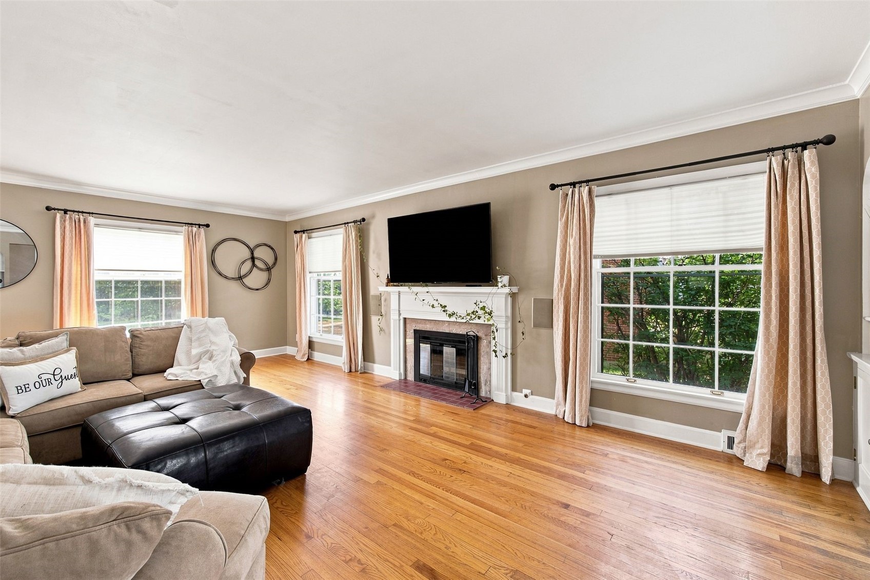 1926 Blake Boulevard SE Cedar Rapids IA 52403
