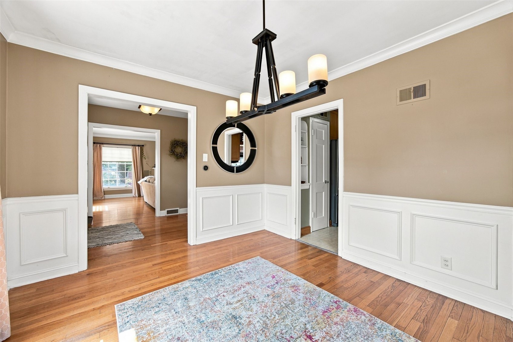 1926 Blake Boulevard SE Cedar Rapids IA 52403