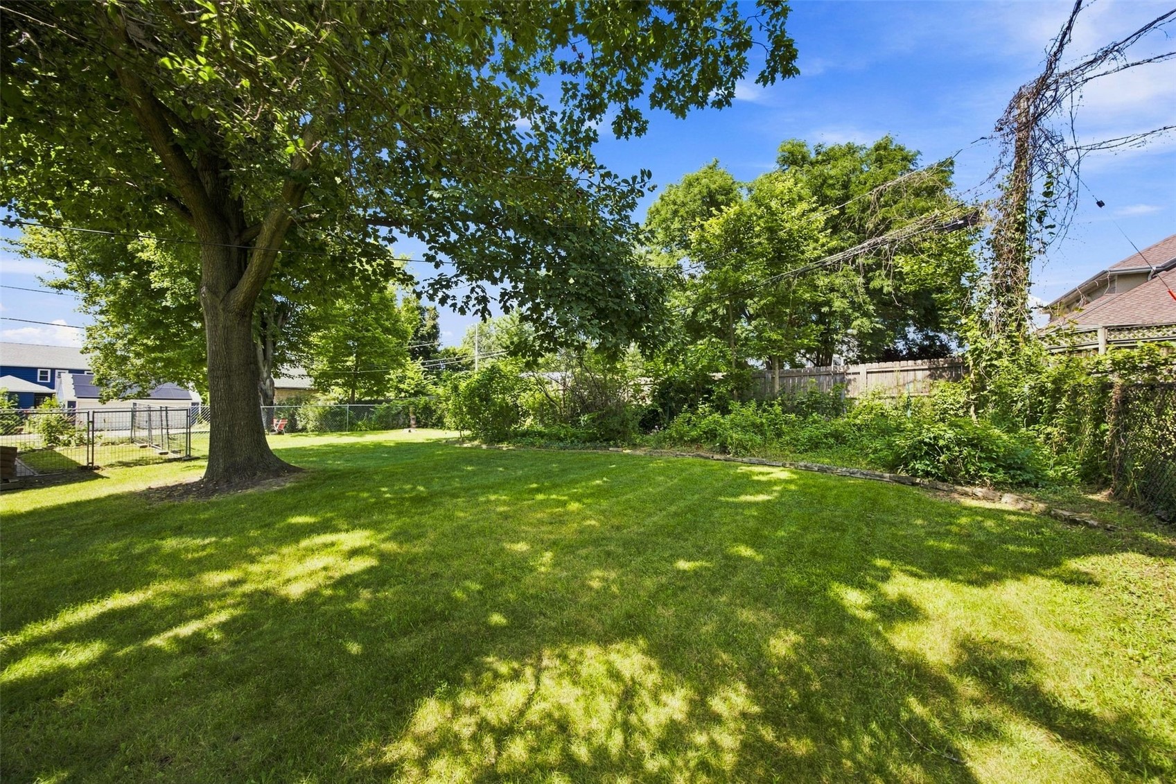 1926 Blake Boulevard SE Cedar Rapids IA 52403