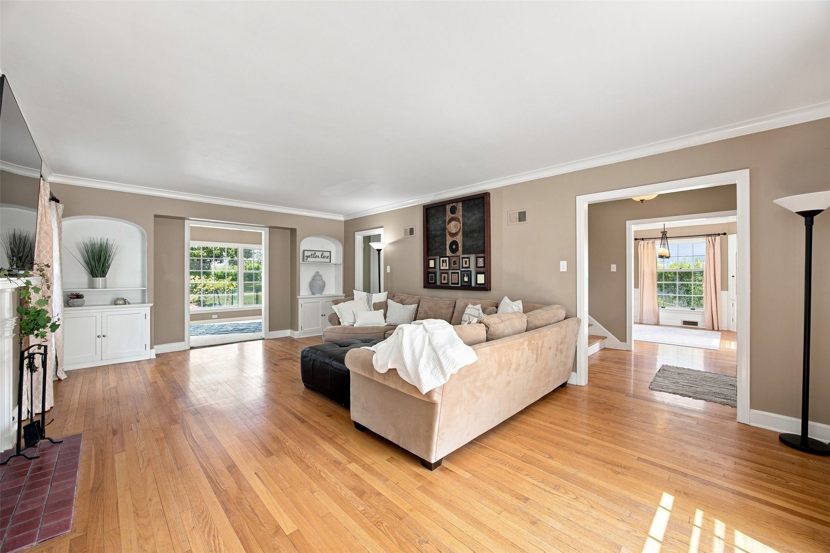 1926 Blake Boulevard SE Cedar Rapids IA 52403