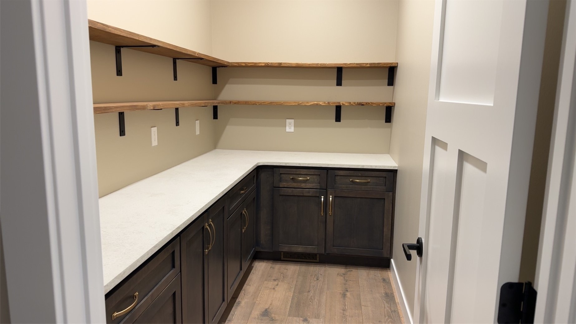 5630 Seminole Valley Trail NE Cedar Rapids IA 52411