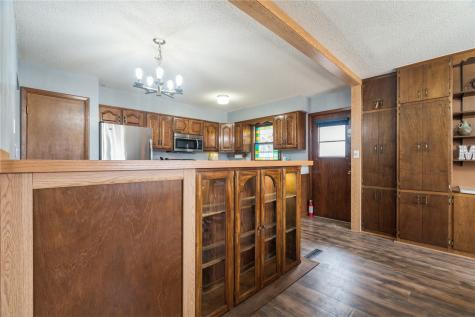 2602 Towne House Drive NE Cedar Rapids IA 52402