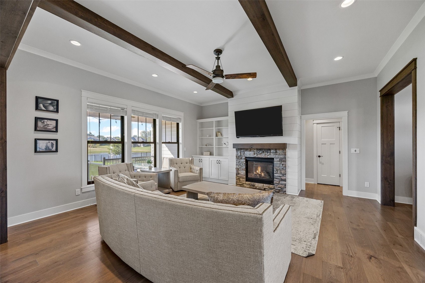 6101 Michael Drive NE Cedar Rapids IA 52411