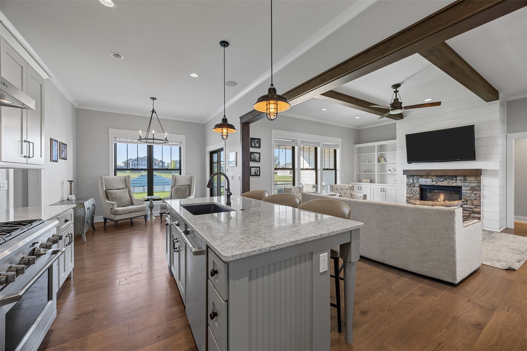 6101 Michael Drive NE Cedar Rapids IA 52411