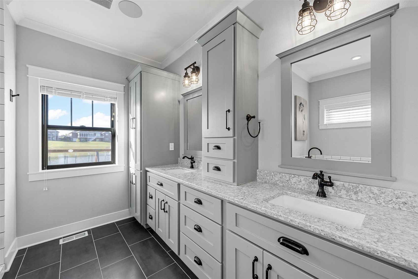 6101 Michael Drive NE Cedar Rapids IA 52411