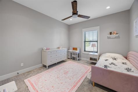 6101 Michael Drive NE Cedar Rapids IA 52411