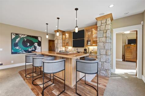 4709 Keystone Ridge SE Cedar Rapids IA 52403