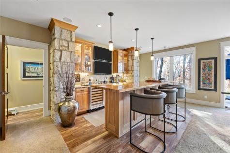 4709 Keystone Ridge SE Cedar Rapids IA 52403