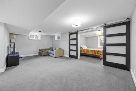 2241 Linden Drive SE Cedar Rapids IA 52403