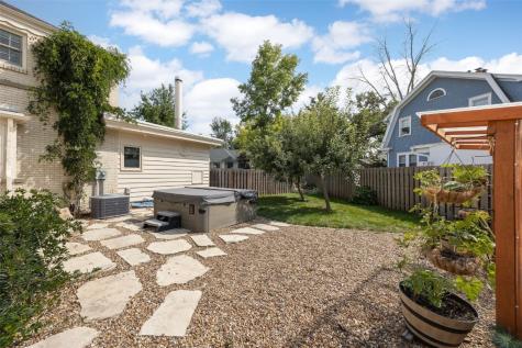 2241 Linden Drive SE Cedar Rapids IA 52403