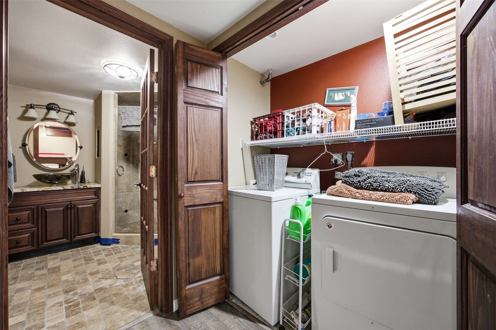 4711 F Avenue NE Cedar Rapids IA 52402
