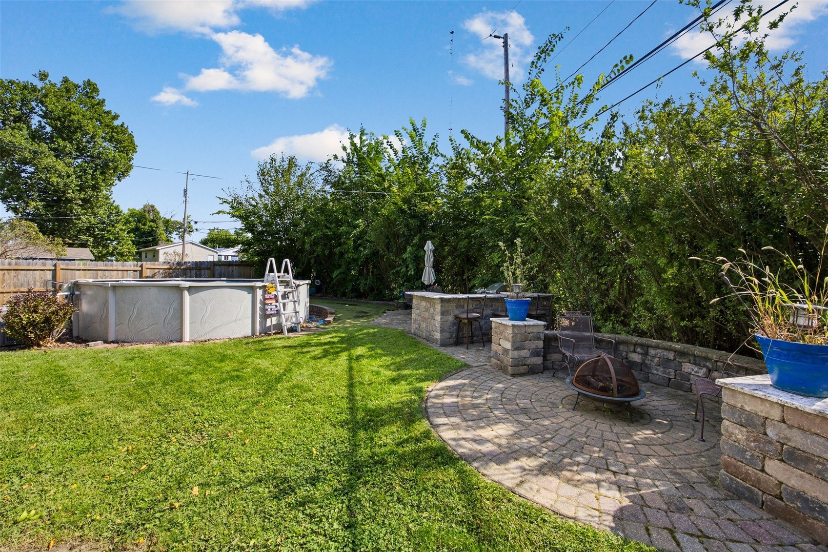 4711 F Avenue NE Cedar Rapids IA 52402