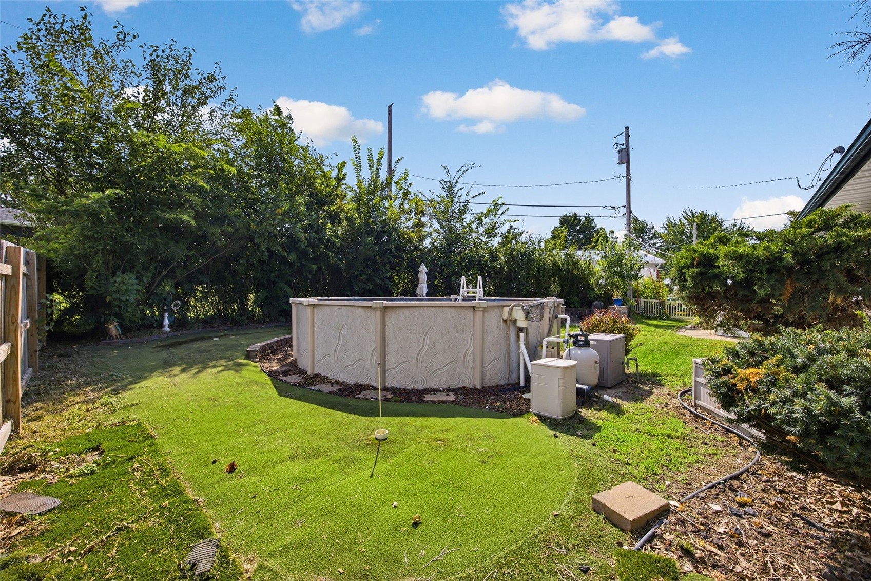 4711 F Avenue NE Cedar Rapids IA 52402