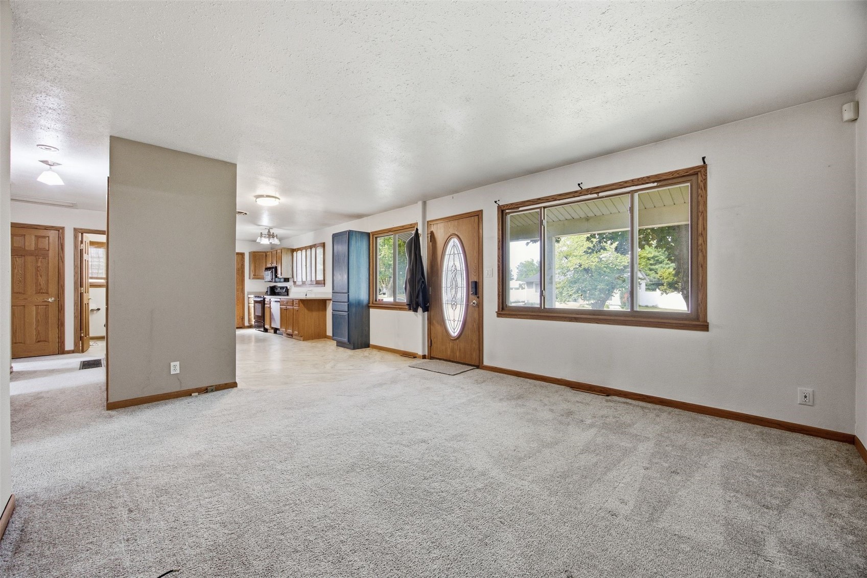 4711 F Avenue NE Cedar Rapids IA 52402